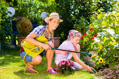 Local decking cleaning experts in North Ockendon